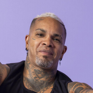 'BBB 24': Rodriguinho comentou a discussão entre Davi e Nizam e não poupou. 'Se vem, meu velho, era uma voadora na cara, não estou nem aí. Sou o primeiro cara que bateu no outro dentro do BBB. Não tô nem aí'