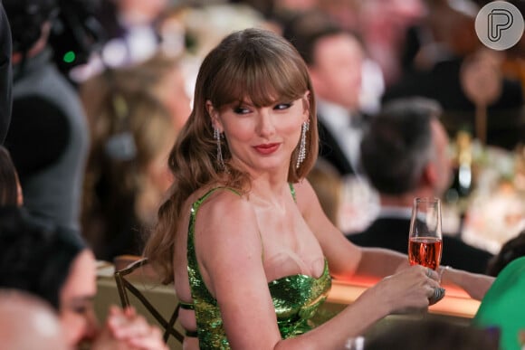 Fotos de Taylor Swift nua foram criadas por inteligência artificial e não representam a realidade