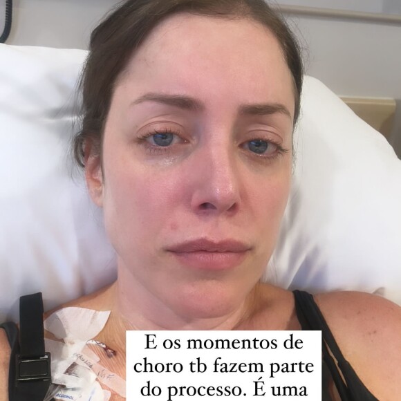 Fabiana Justus surgiu bastante abalada em uma foto publicada em sua rede socias