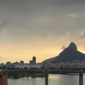 Eliana recebe Angélica em sua casa: 10 fotos do duplex na Lagoa, no Rio, avaliado em R$ 6 milhões