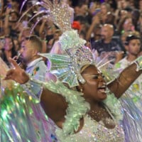 Sabrina Sato como rainha da Vila, Jojo musa da Mocidade e mais: quais famosas desfilaram no 2º dia de Carnaval do RJ?