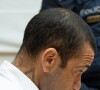 Daniel Alves foi condenado a 4 anos e meio de prisão por estupro contra jovem em boate da Espanha no fim de 2022