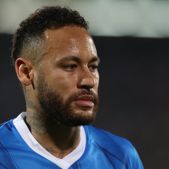 Neymar está de volta ao Al-Hilal, onde foi contratado no ano passado, se preparando para voltar aos campos