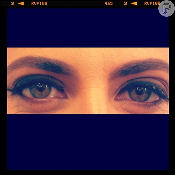 Giovanna Antonelli posta foto dos olhos de Thammy Miranda maquiados para a gravação da cena na boate da novela