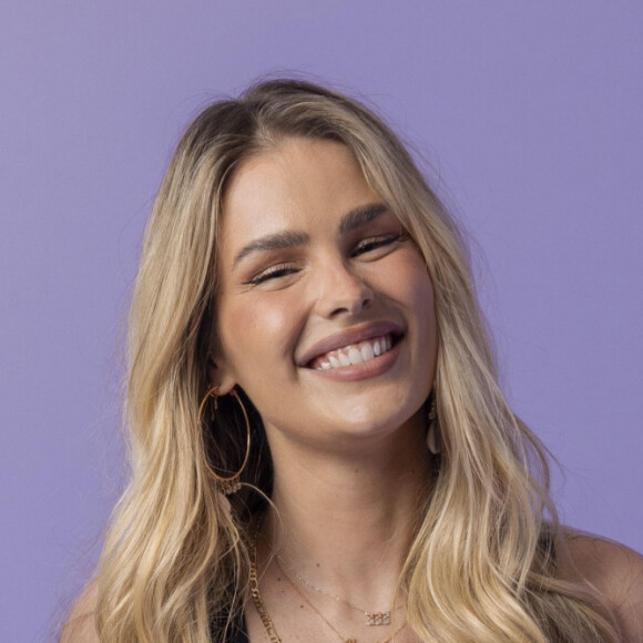 Yasmin Brunet, em conversa com o jornal Extra, confirmou que não teve contato com Wanessa Camargo