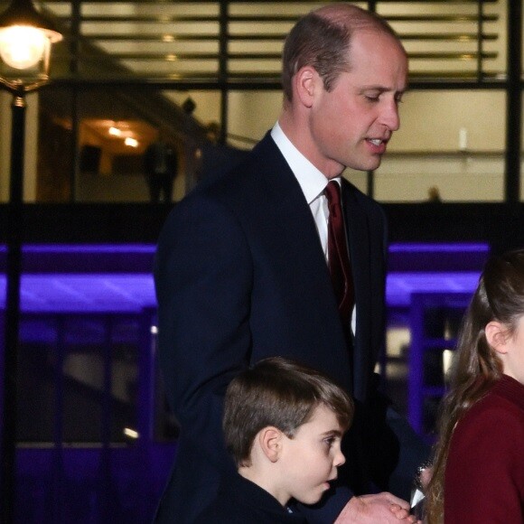 Filhos de Kate Middleton souberam da doença da mãe em conversa em família