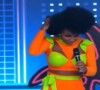 Ratinho acusa uma bailarina negra de usar peruca e ter piolho durante seu programa no SBT