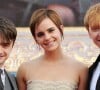 J.K. Rowling criticou atores da saga 'Harry Potter' que se posicionaram a respeito de transfobia cometida pela autora
