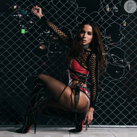 Anitta: lançado nesta madrugada, o disco deu o que falar e se tornou alvo de críticas pela música 'Savage Funk' conter letra com sexo explícito
