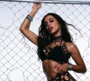 Anitta: sexo explícito em 'Funk Generation' é detonado e cantora rebate. 'Todo mundo fod* para caralh* e transa'