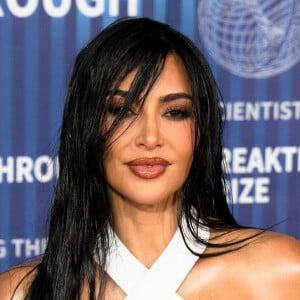 Kim Kardashian abre o jogo sobre boatos de affair com Tom Brady