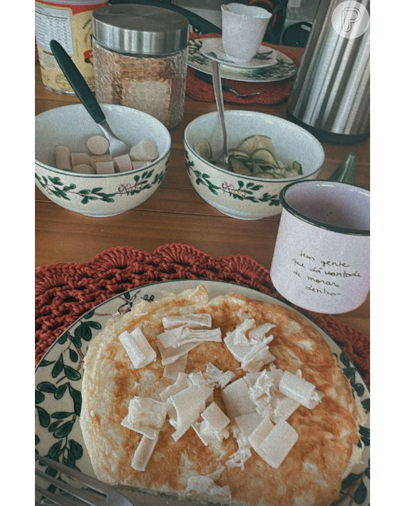 Maiara também detalhou seu café da manhã na dieta: omelete, palmito, jiló e café