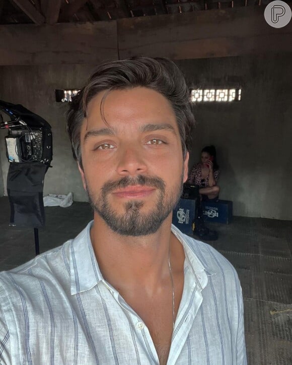 Rodrigo Simas viveu Venâncio na novela 'Renascer'; personagem morreu nas últimas semanas