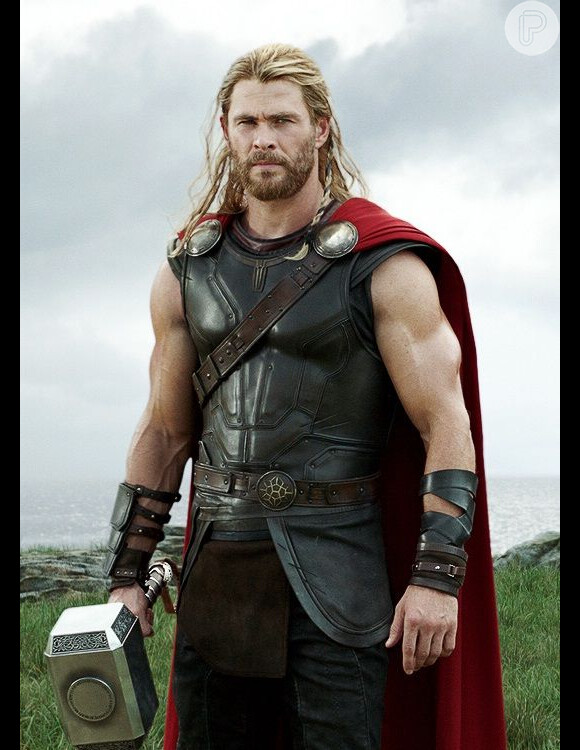 Chris Hemsworth eternizou seu nome nos cinemas como o imponente Thor