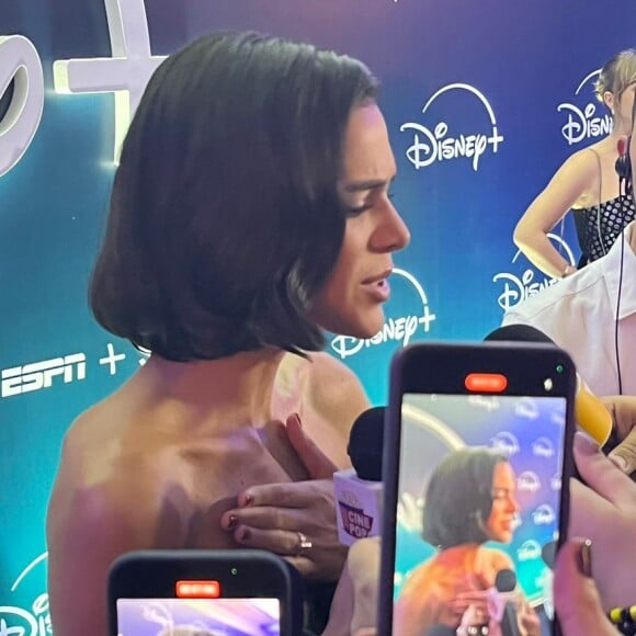 'Amor da Minha Vida': Bruna Marquezine contou que René Sampaio foi um professor no set de filmagem; atriz co-dirigiu produção