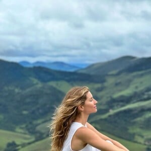 Gisele Bündchen, aos 43 anos, tem segredos valiosos para cuidar da sua saúde