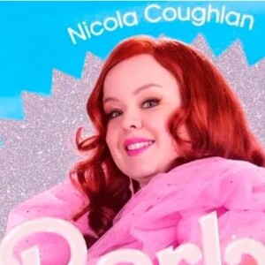 Nicola Coughlan, de 'Bridgerton', foi Barbie Diplomata em Barbie