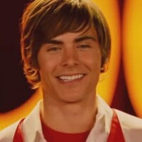 'Foi tudo improvisado': Zac Efron surpreende ao revelar curiosidade de cena icônica de 'High School Musical'; saiba qual!