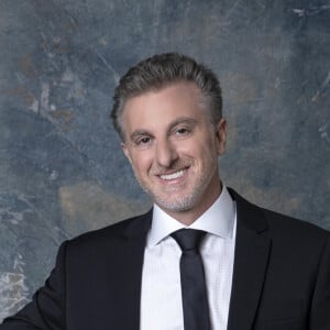 Luciano Huck foi um apoio de peso para Eliana fechar contrato com a Globo. As informações são da colunista Kelly Miyashiro, da revista Veja