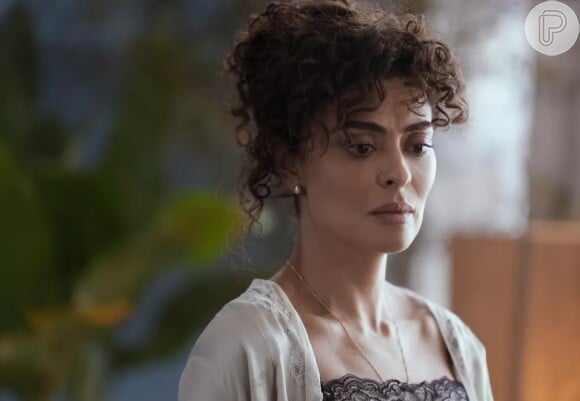 Beleza de Juliana Paes na série da Netflix tem sido amplamente elogiada e mantém a mesma dos seus 26 anos de carreira