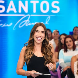 Patricia Abravanel vem substituindo o pai, Silvio Santos, em seu programa de domingo desde o segundo semestre de 2022