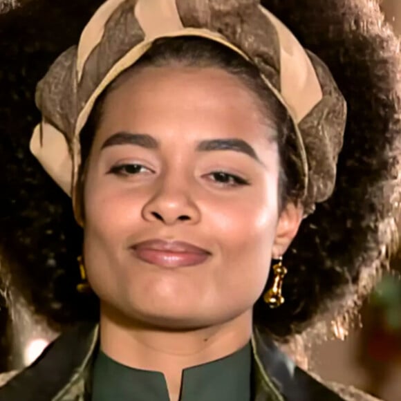 Aisha Jambo como Sabina na novela 'Alma Gêmea', de 2005