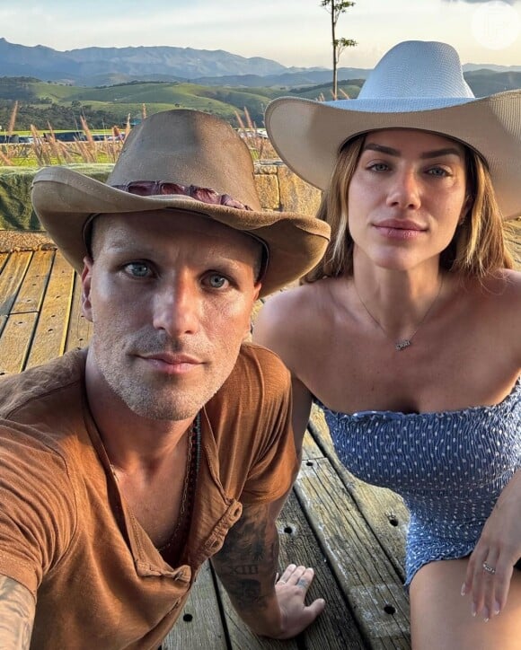 Giovanna Ewbank é esposa do ator Bruno Gagliasso, com quem tem três filhos: Titi, Bless e Zyan