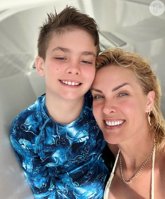 Filho de Ana Hickmann e Alexandre Correa tem 10 anos