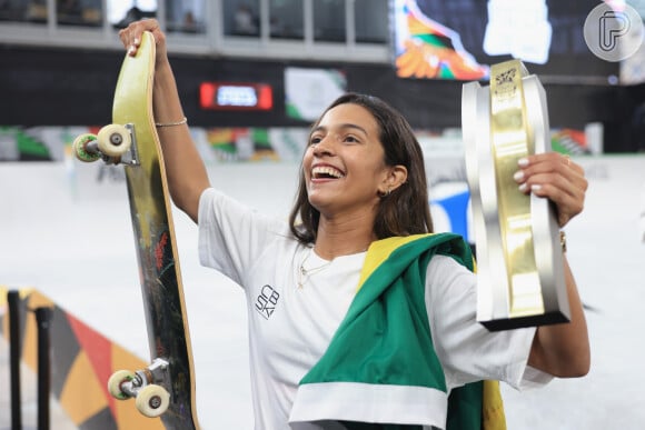 Rayssa Leal já está em Paris para disputar sua segunda Olimpíada, dessa vez, de olho na medalha de ouro