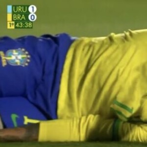 Neymar passou por cirurgia no joelho em outubro de 2023, um mês após se machucar em jogo do Brasil contra o Uruguai