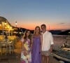 Angélica e Luciano Huck com a caçula Eva, em fotos da viagem em família pela Europa