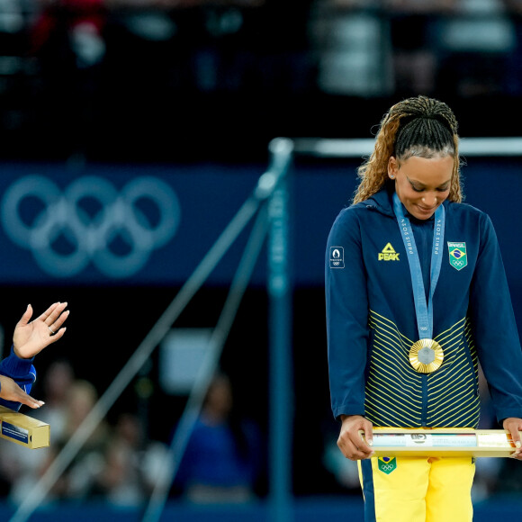 'No momento que fiz, soube que era A foto. Ainda me lembro claramente do momento', conta Daniela Porcelli sobre fotos de Rebeca Andrade e Simone Biles