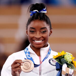 Simone Biles deixou as Olimpíadas passadas com 1 quilo em medalhas