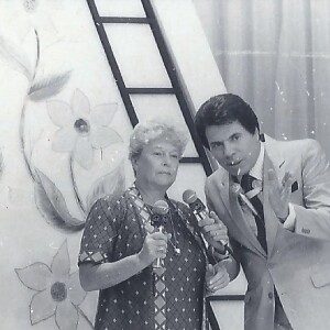 Morte de Silvio Santos: na foto rara, apresentador no programa 'A Mulher é um Show', de 1983