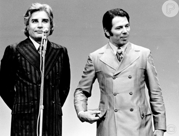 Morte de Silvio Santos: na foto rara, apresentador com Cid Moreira em sua época de artista da Globo