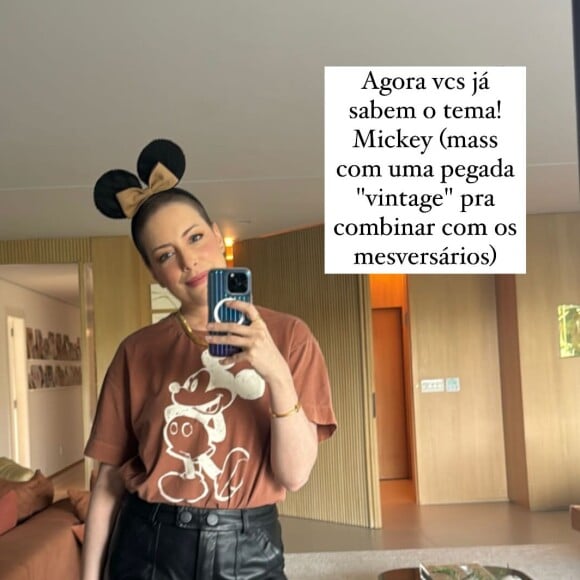 Fabiana Justus usou calça de couro e camisa do Mickey na festa de 1 ano do filho caçula, Luigi