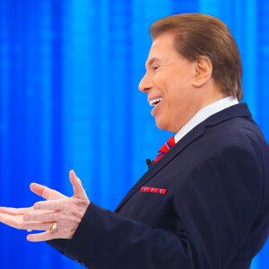 Silvio Santos fez Hebe Camargo passar a gravar seu programa, o que praticamente não acontecia no SBT