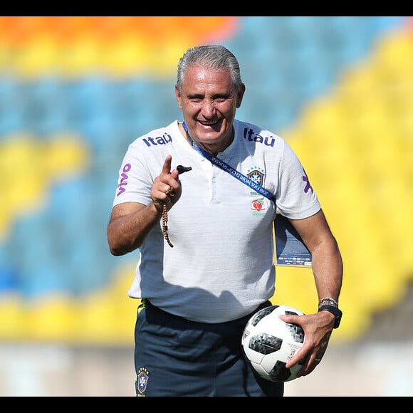 Após internação, Tite deve voltar ao comando do Flamengo em jogo contra o Bahia pelas quartas de final da Copa do Brasil 2024