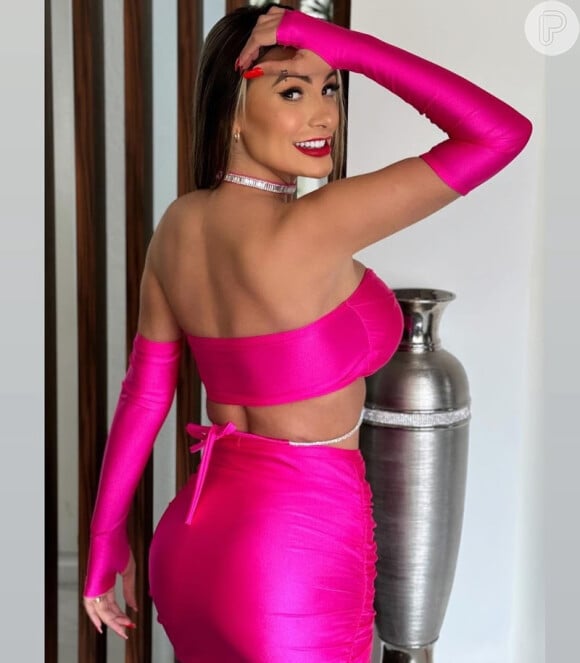 Andressa Urach expandiu os negócios e, agora, lança produtos voltados ao erotismo. O grande lançamento ocorre nesta sexta-feira (06), considerado o Dia do Sexo