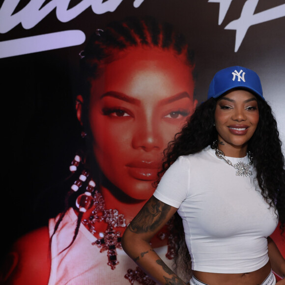 Ludmilla recebeu as celebridades em um clube da Barra da Tijuca, na Zona Oeste do Rio de Janeiro