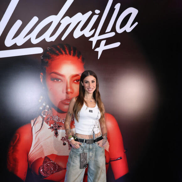 Bianca Andrade foi com look grifado para after de Ludmilla