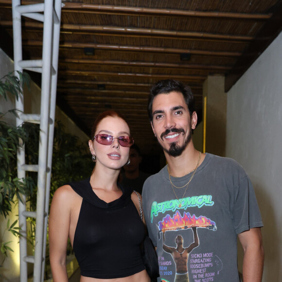 Giovanna Lancellotti e Gabriel David prestigiaram festa de Ludmilla