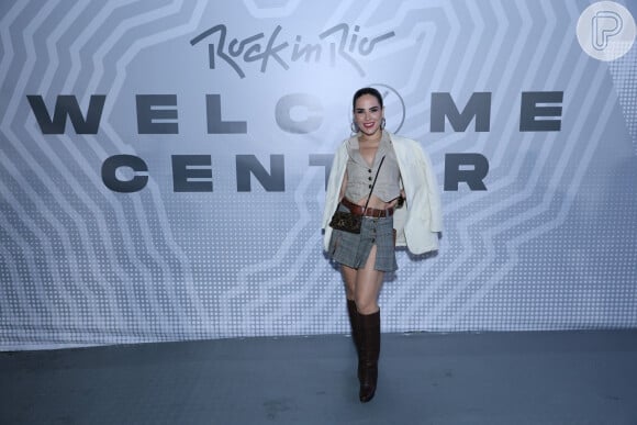 Wanessa usou cropped e saia curta e esbanjou estilo no Rock in Rio