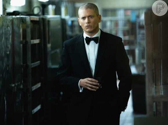 Hoje Wentworth Miller pratica meditação, faz exercícios físicos e dieta para manter seu corpo e saúde mental em dia