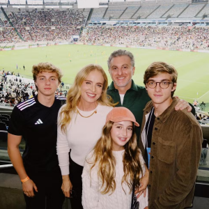 Além de Benício, Angélica e Luciano Huck são pais de Eva e Joaquim