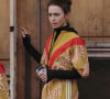 Você reparou? Lily Collins usou look de marca brasileira na 4ª temporada de 'Emily in Paris'; peça está em promoção!