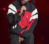 J. Cole começa a citar estrelas do showbusiness que morreram de formas que ainda são muito contestadas pelo público: Aaliyah, Left Eye e Michael Jackson