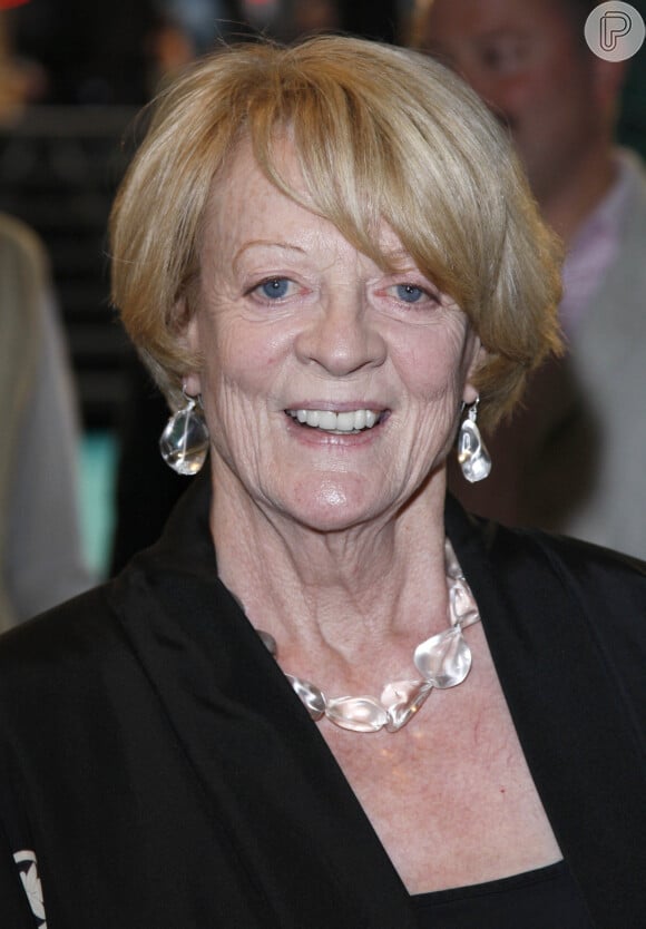 A atriz britânica Maggie Smith morreu na manhã desta sexta-feira (27), aos 89 anos