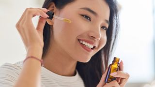 Quer investir em dermocosméticos na sua skincare? Confira três produtos da Principia com desconto na Amazon!