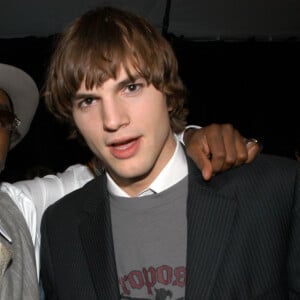 P. Diddy e Ashton Kutcher são amigos pessoais - algo confirmado publicamente por ambos em diversas ocasiões